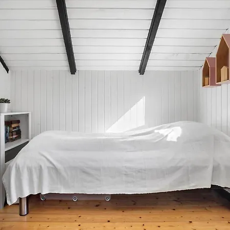 M189-vaeggerlose-tomatvej-11