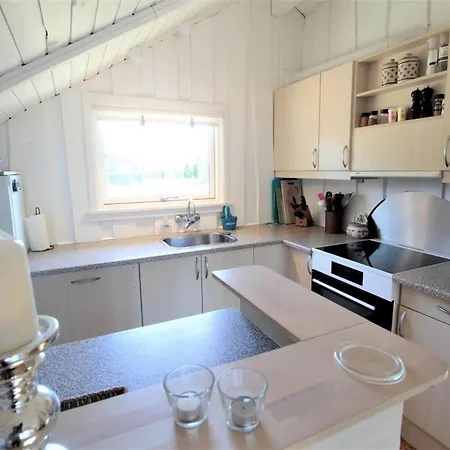 M189-vaeggerlose-tomatvej-11