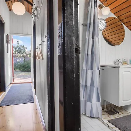 M189-vaeggerlose-tomatvej-11 * Bøtø By